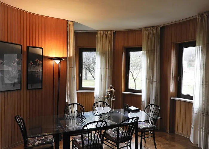 Aleanna Ночера-Умбра